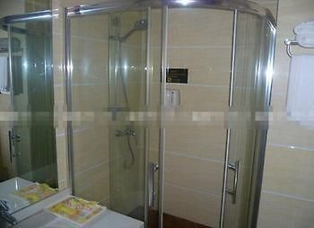 Tian Wai Tian Hotel Liaocheng Bagian luar foto
